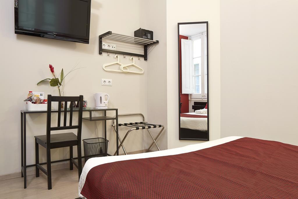 Hotel Brustar Centric Barcellona Esterno foto
