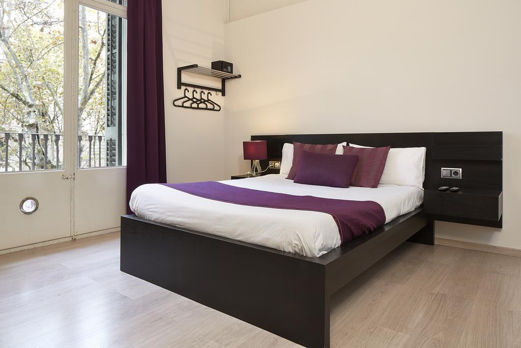 Hotel Brustar Centric Barcellona Esterno foto